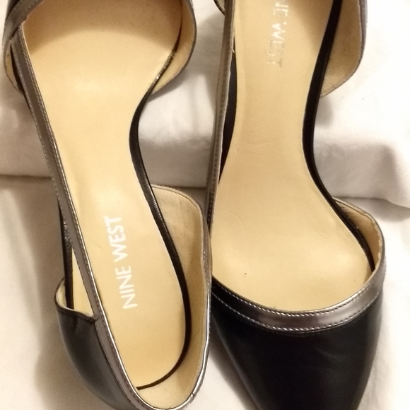 Nine Low Heels Pumps Size 8M Black - Picture 2 of 6